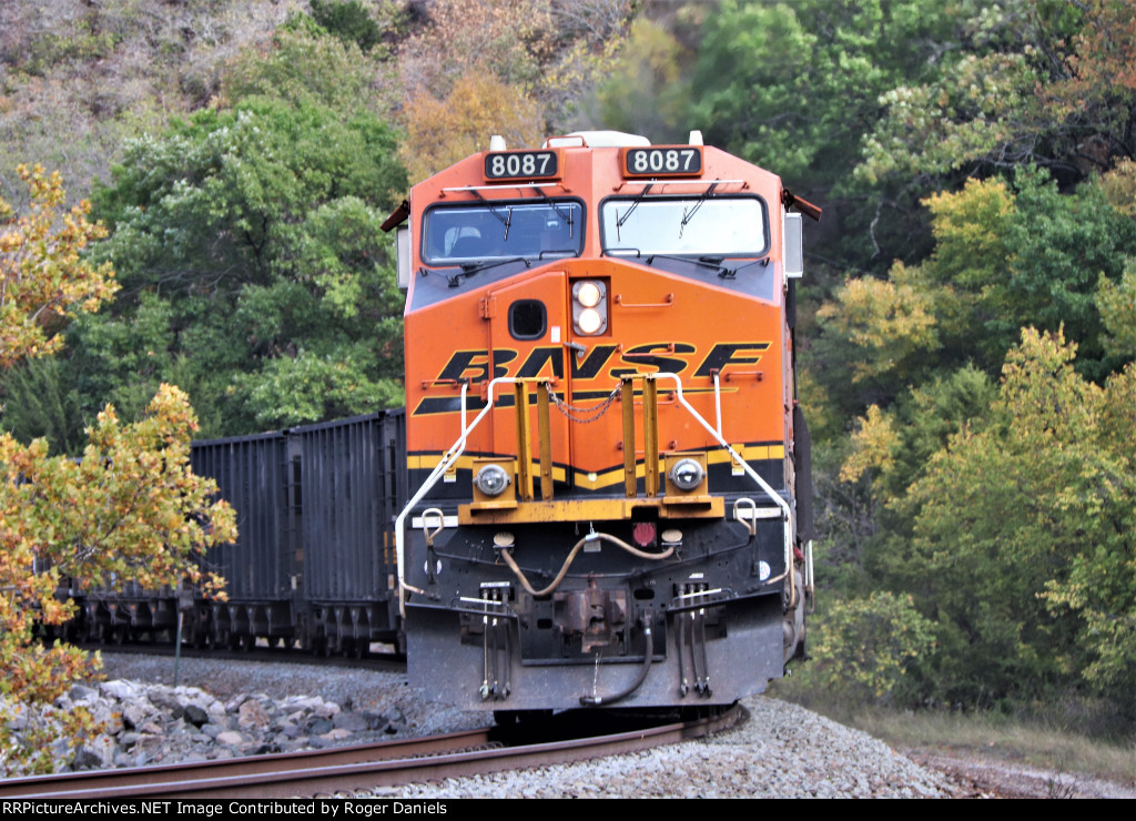 BNSF 8087 at Crusher Oklahoma